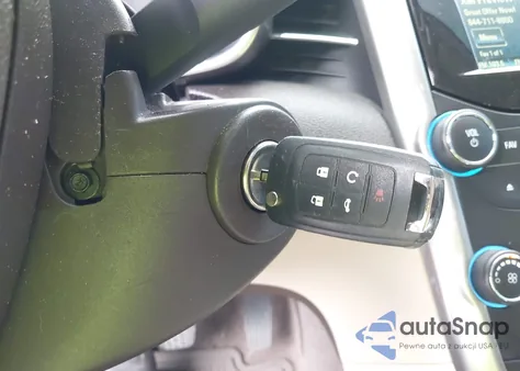 2015 Chevrolet Malibu 1Lt from USA, damaged, VIN 1G11C5SL7FF201134